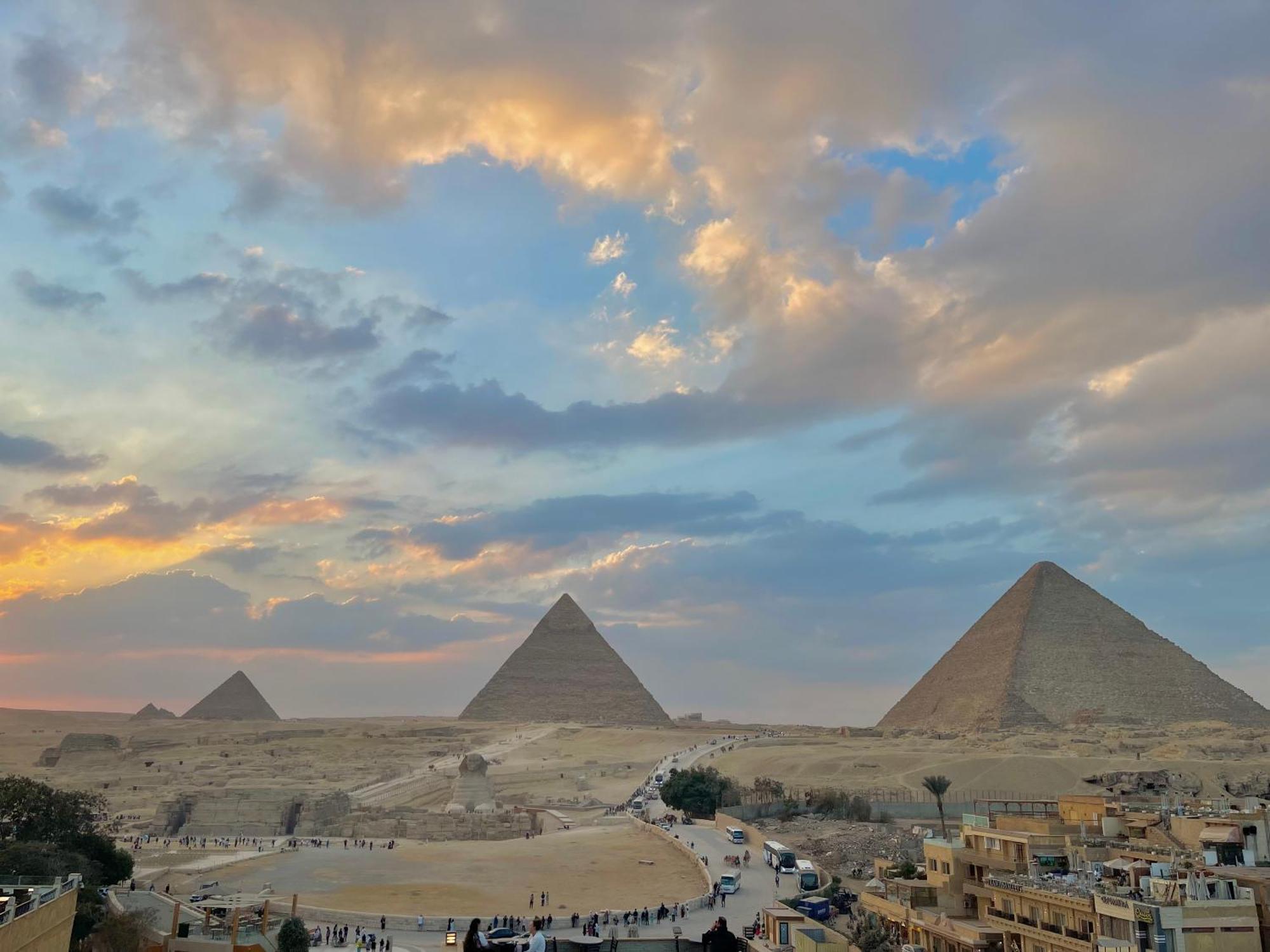 Royal Golden Pyramids Inn Giza Exterior photo